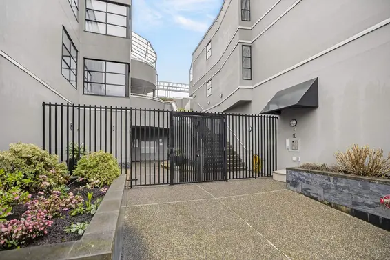 205 3151 Woodbine Drive, North Vancouver For Sale - image 3