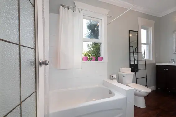 219 East 29th Street, North Vancouver For Sale - image 16