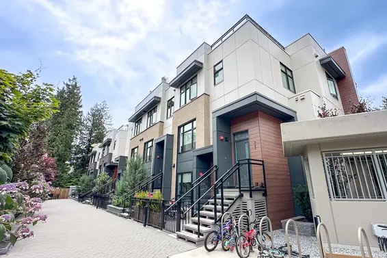 247 2035 Glenaire Drive, North Vancouver For Sale - image 2