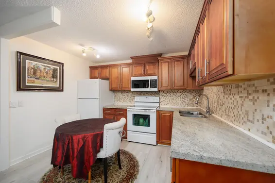 1001 2012 Fullerton Avenue, North Vancouver For Sale - image 21