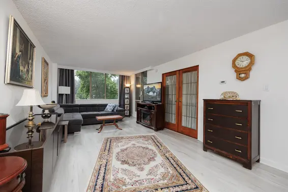 1001 2012 Fullerton Avenue, North Vancouver For Sale - image 32