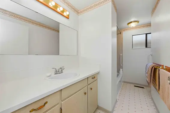 6432 Douglas Street, West Vancouver For Sale - image 18