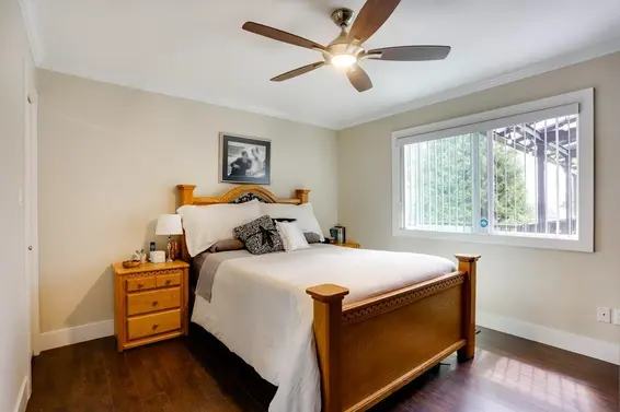 205 East 28th Street, North Vancouver For Sale - image 14