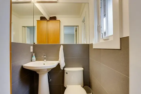205 East 28th Street, North Vancouver For Sale - image 16