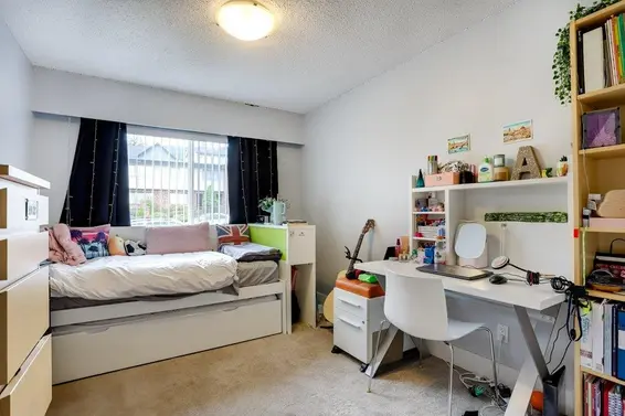205 East 28th Street, North Vancouver For Sale - image 19