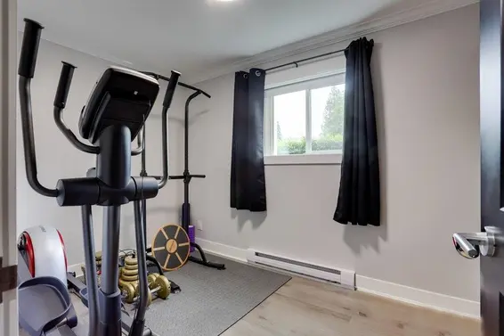 205 East 28th Street, North Vancouver For Sale - image 26