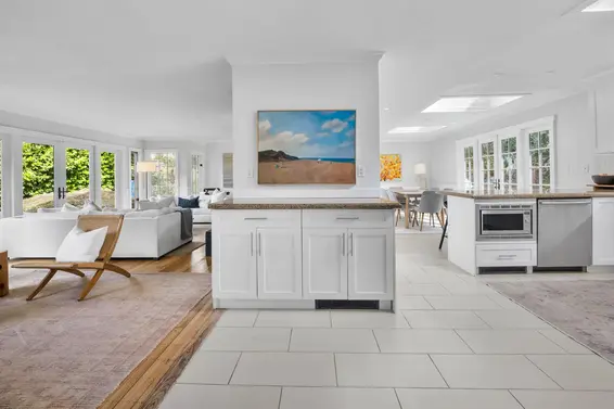 5478 Greenleaf Road, West Vancouver For Sale - image 10