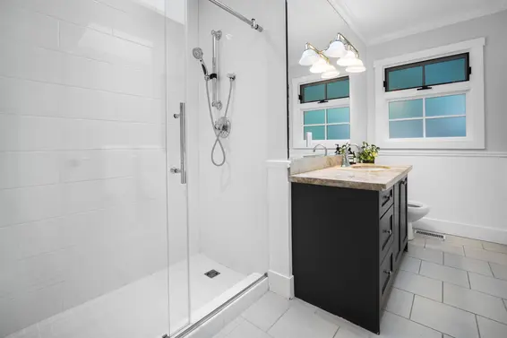 5478 Greenleaf Road, West Vancouver For Sale - image 19