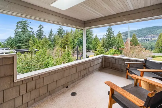 5478 Greenleaf Road, West Vancouver For Sale - image 34