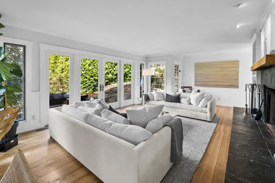 5478 Greenleaf Road, West Vancouver For Sale - image 4