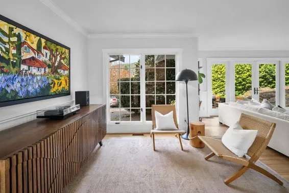 5478 Greenleaf Road, West Vancouver For Sale - image 9