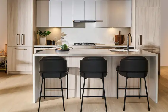 305 423 6th Street, West Vancouver For Sale - image 5