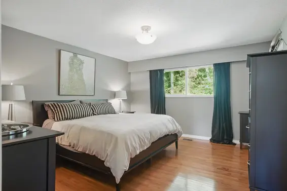 3670 Rutherford Crescent, North Vancouver For Sale - image 10