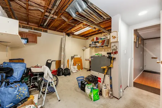 1976 Purcell Way, North Vancouver For Sale - image 18