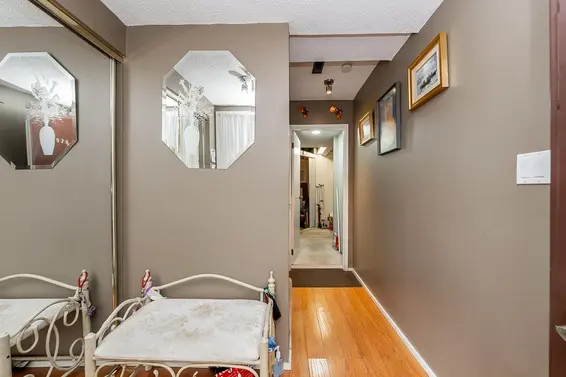 1976 Purcell Way, North Vancouver For Sale - image 21