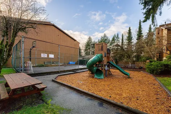 1976 Purcell Way, North Vancouver For Sale - image 3