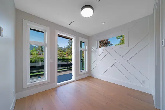 214 West 24th Street, North Vancouver For Sale - image 27