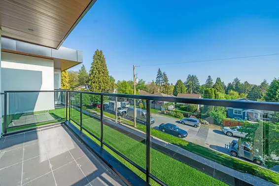 214 West 24th Street, North Vancouver For Sale - image 5