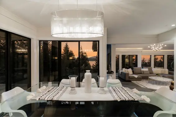470 Timbertop Drive, Lions Bay For Sale - image 9