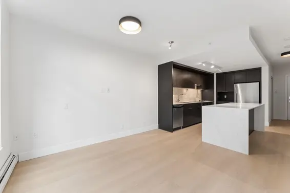 306 1320 Chesterfield Avenue, North Vancouver For Sale - image 10