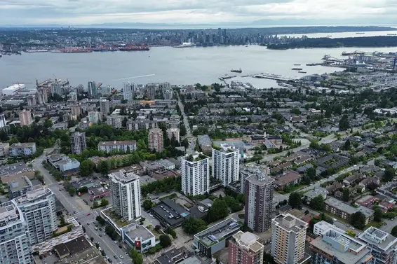 306 1320 Chesterfield Avenue, North Vancouver For Sale - image 25