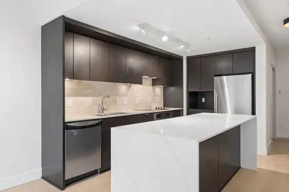 306 1320 Chesterfield Avenue, North Vancouver For Sale - image 6