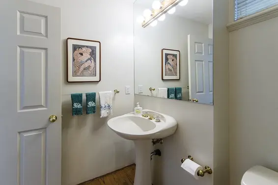 6760 Batchelor Bay Place, West Vancouver For Sale - image 28