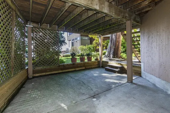 6760 Batchelor Bay Place, West Vancouver For Sale - image 37