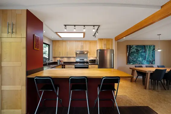 2344 Hyannis Drive, North Vancouver For Sale - image 10