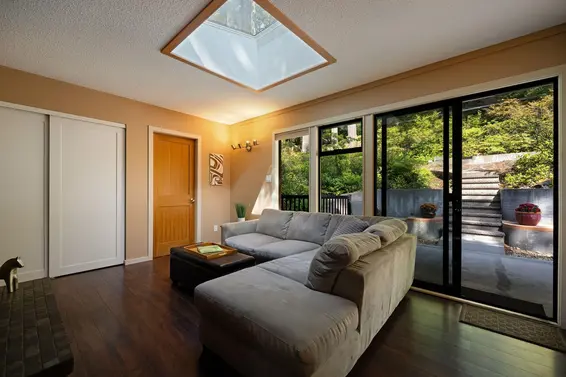 2344 Hyannis Drive, North Vancouver For Sale - image 13