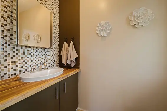 2344 Hyannis Drive, North Vancouver For Sale - image 24