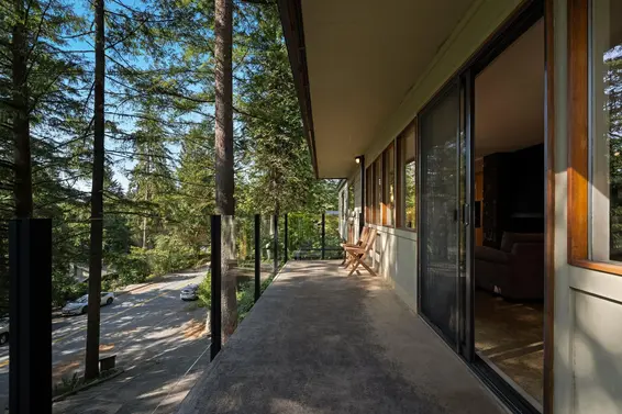 2344 Hyannis Drive, North Vancouver For Sale - image 3