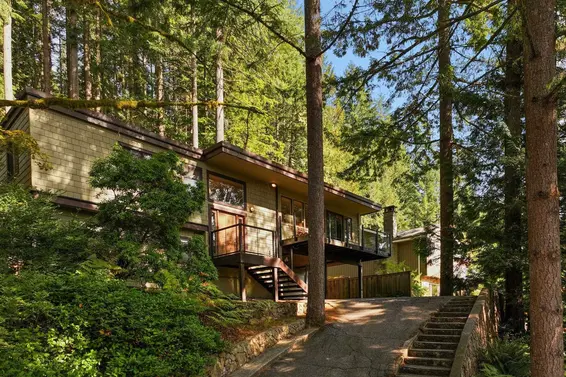 2344 Hyannis Drive, North Vancouver For Sale - image 39
