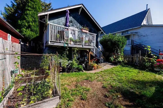 123 East Kings Road, North Vancouver For Sale - image 25