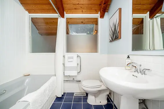6680 Wellington Avenue, West Vancouver For Sale - image 18