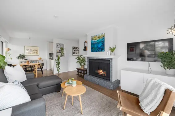 303 120 East 5th Street, North Vancouver For Sale - image 8