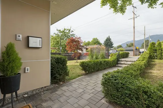 351 West 21st Street, North Vancouver For Sale - image 3