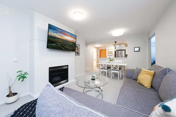 201 1111 Lynn Valley Road, North Vancouver For Sale - image 5