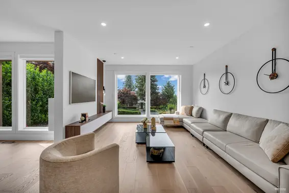 2175 Kings Avenue, West Vancouver For Sale - image 3