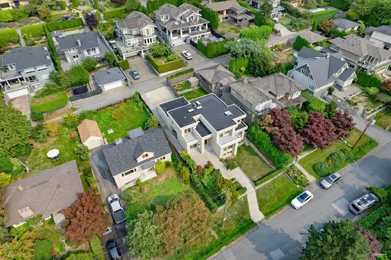 2175 Kings Avenue, West Vancouver For Sale - image 37