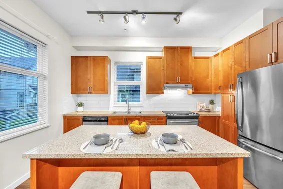 717 Premier Street, North Vancouver For Sale - image 12