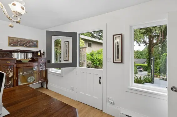 4043 Rose Crescent, West Vancouver For Sale - image 29