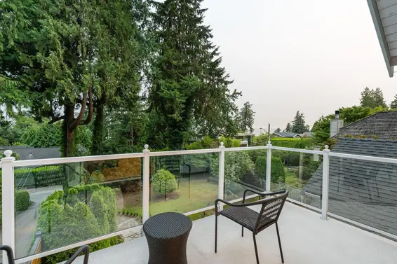 4043 Rose Crescent, West Vancouver For Sale - image 36