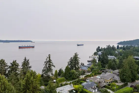 4043 Rose Crescent, West Vancouver For Sale - image 38