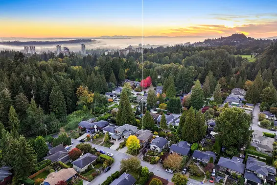 2775 Lyndene Road, North Vancouver