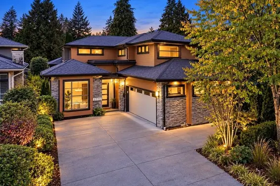 2775 Lyndene Road, North Vancouver For Sale - image 4
