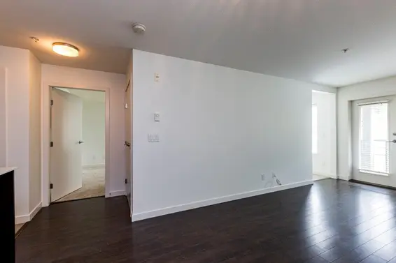 302 1677 Lloyd Avenue, North Vancouver For Sale - image 11