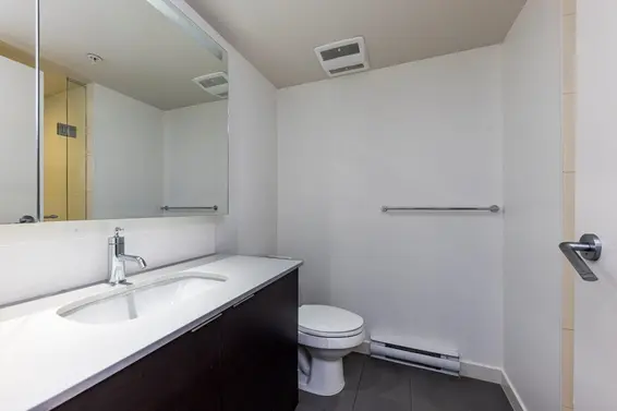 302 1677 Lloyd Avenue, North Vancouver For Sale - image 13