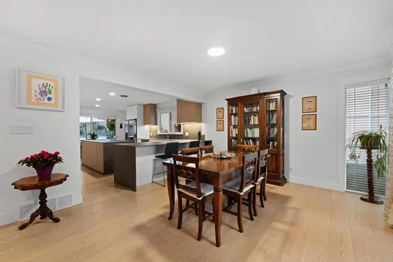 6422 Douglas Street, West Vancouver For Sale - image 15