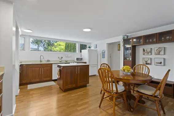 6422 Douglas Street, West Vancouver For Sale - image 30